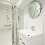 Host & - Devereux House *