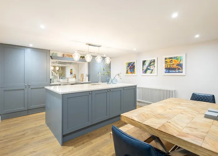 Host & - Devereux House Dom wakacyjny *