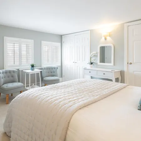 別荘 Host & - Devereux House